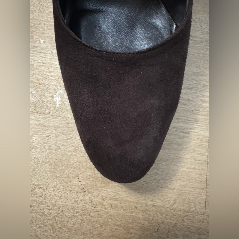 Stuart Weitzman chocolate Brown Suede Heels - Picture 11 of 14